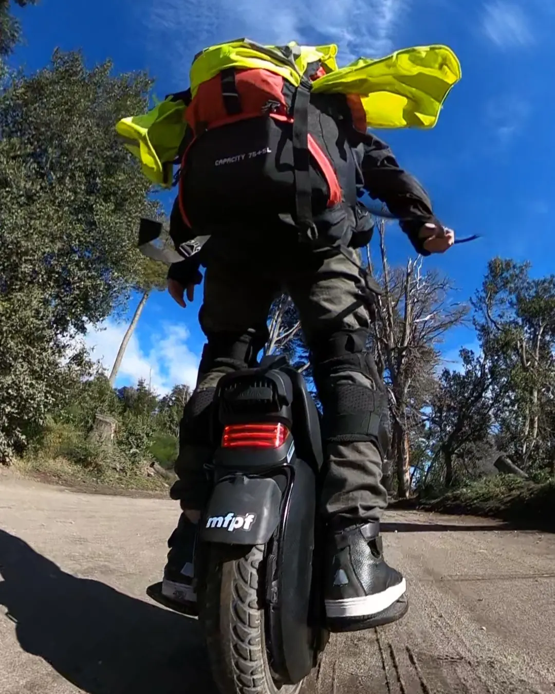 Ruta de los 7 Lagos en monociclo eléctrico — foto 5